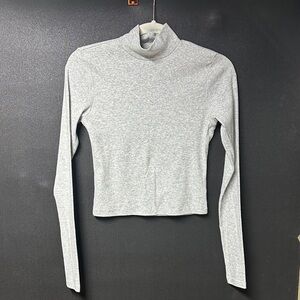 American Eagle Outfitters Heather Gray Long Sleeve Crop Top